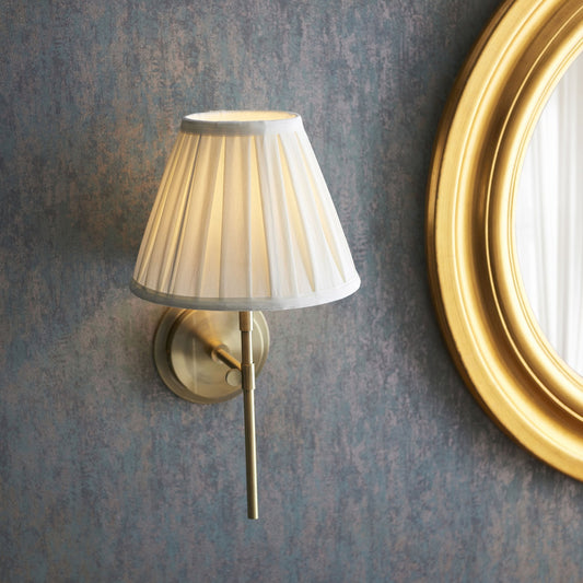 Lamp Candle| Rennes Single Wall Light in Antique Brass